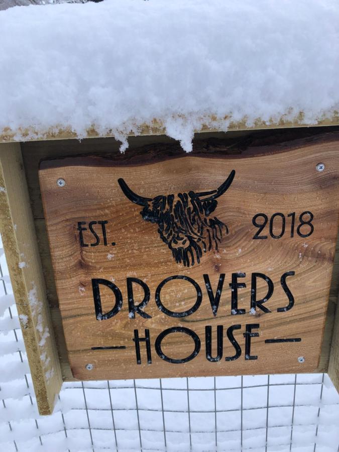 Drovers Studio Apartment Tomatin エクステリア 写真